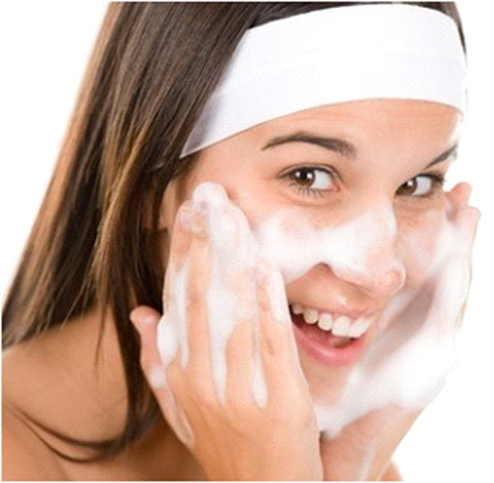 9 Sai Lầm Gây Hại Cho Da Cần Tránh Khi Rửa Mặt