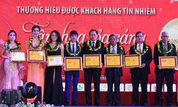 Liên tục 3 năm Mai Hân Group là thương hiệu được khách hàng tín nhiệm Liên tục 3 năm Mai Hân Group là thương hiệu được khách hàng tín nhiệm