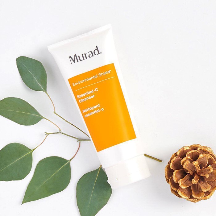 Tinh chất cam vàng trong sữa rửa mặt Murad Essential-C Cleanser 