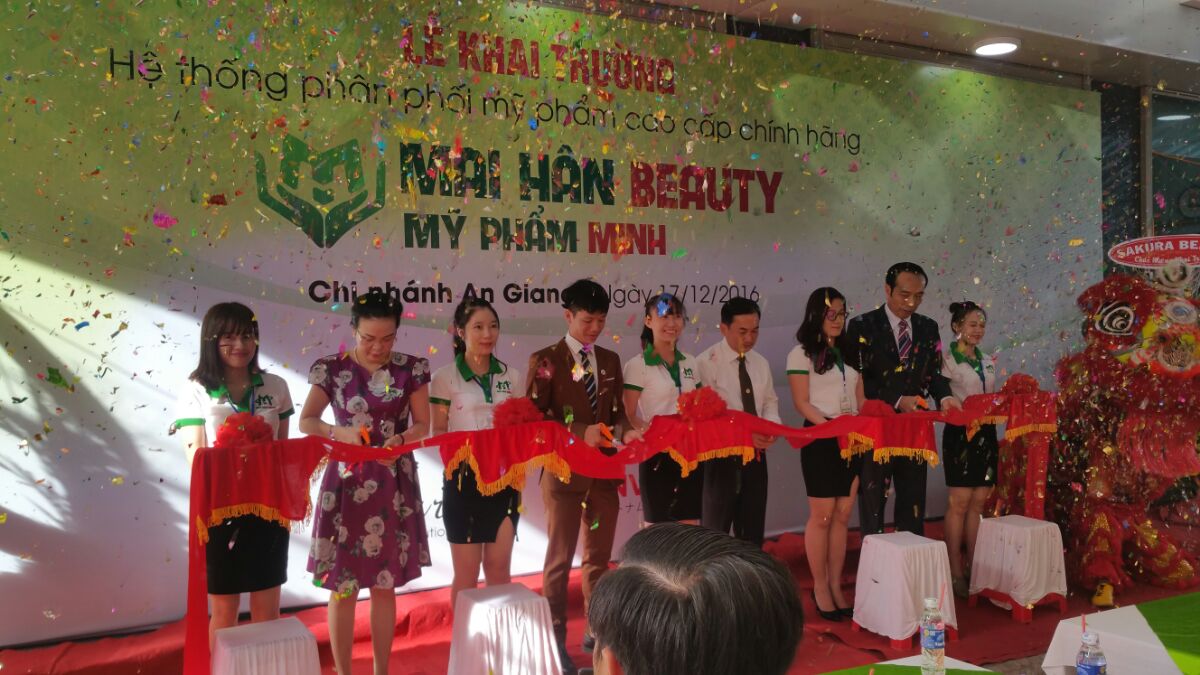 Mở rộng phục vụ phái đẹp khu vực miền Tây Nam Bộ, Mai Hân Beauty chính thức khai trương showroom An Giang Mở rộng phục vụ phái đẹp khu vực miền Tây Nam Bộ, Mai Hân Beauty chính thức khai trương showroom An Giang