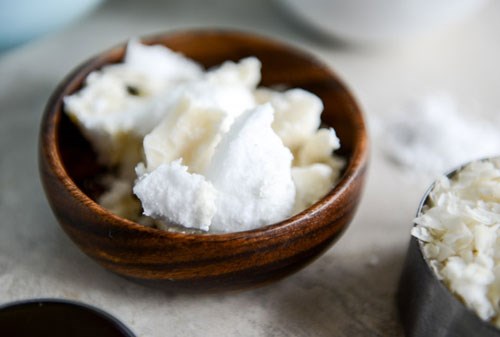 Làm bơ dừa cực kỳ nhanh và đơn giản